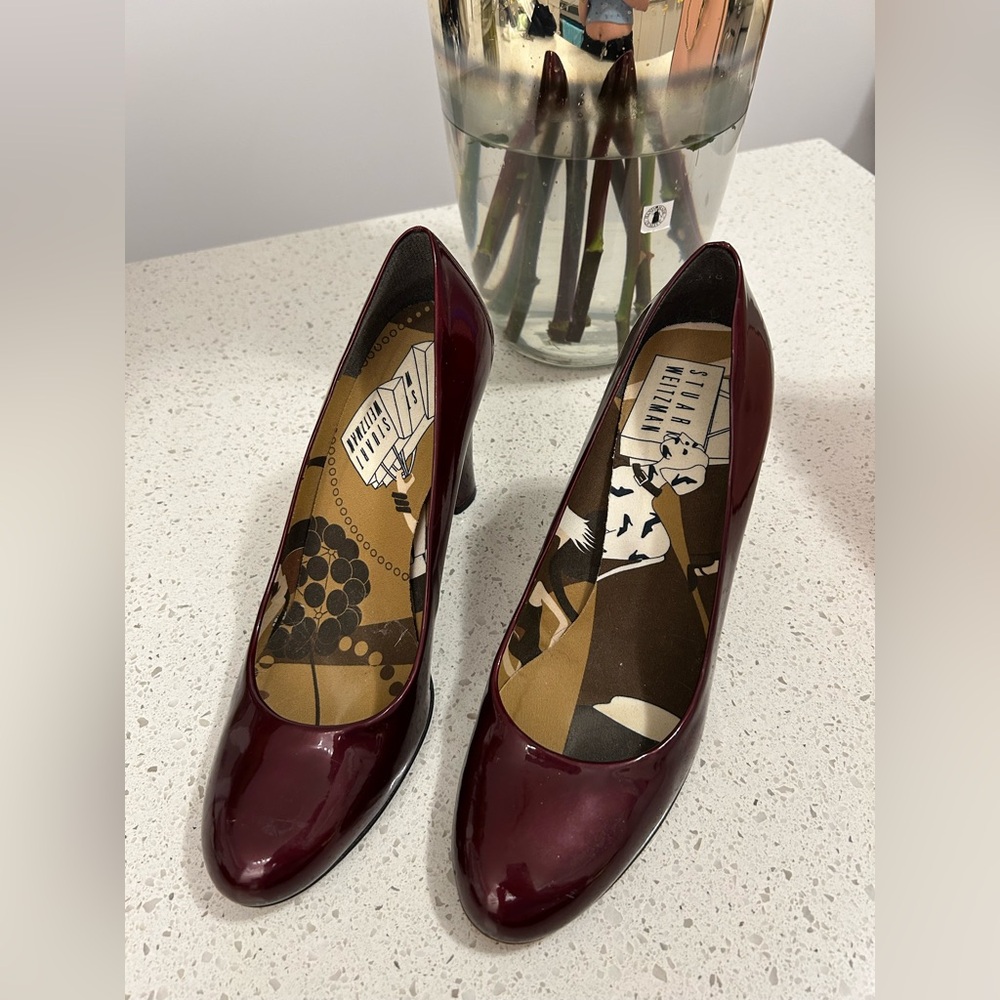 Women's Burgundy Patent Round-Toe Pumps